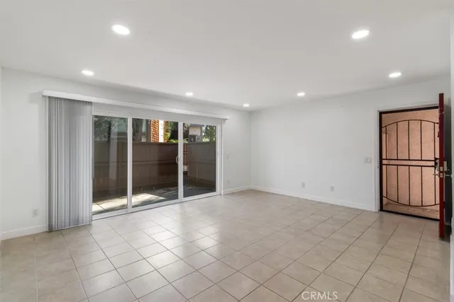 $545,000 | 1044 Cabrillo Park Drive, Unit B, Santa Ana, CA 92701
