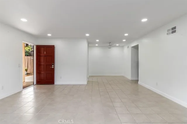 $545,000 | 1044 Cabrillo Park Drive, Unit B, Santa Ana, CA 92701