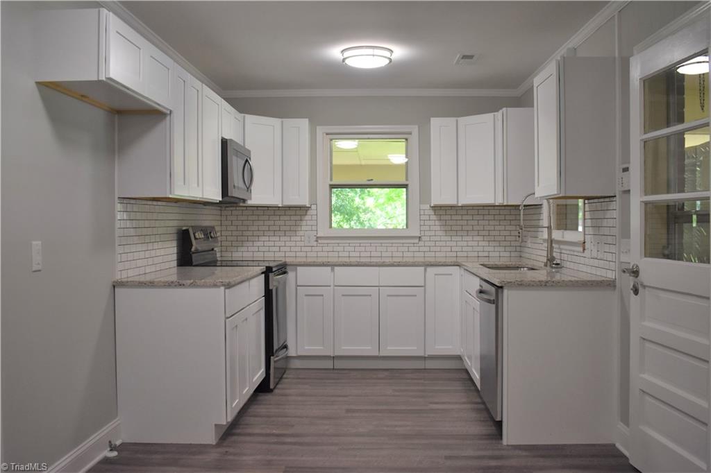 608 Gray-Wilson Road Colfax, NC 27235 - Photo 7 of 37