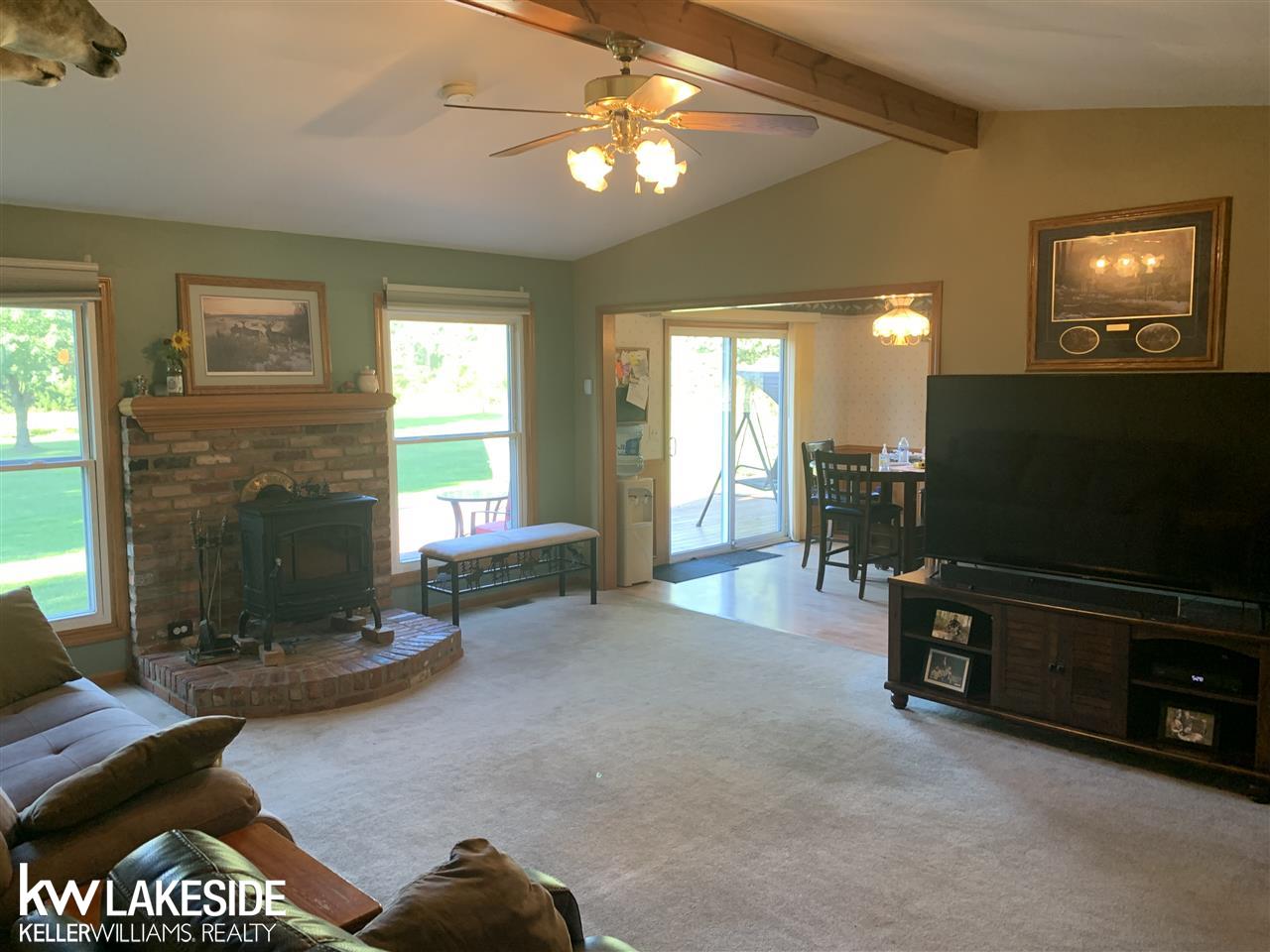 1567 Mack Road Leonard, MI 48367 - Photo 11 of 39 50024144-10.JPG