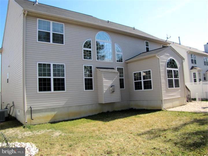 7 Parliament Road Sicklerville, NJ 08081 - Photo 18 of 18 Exterior Back