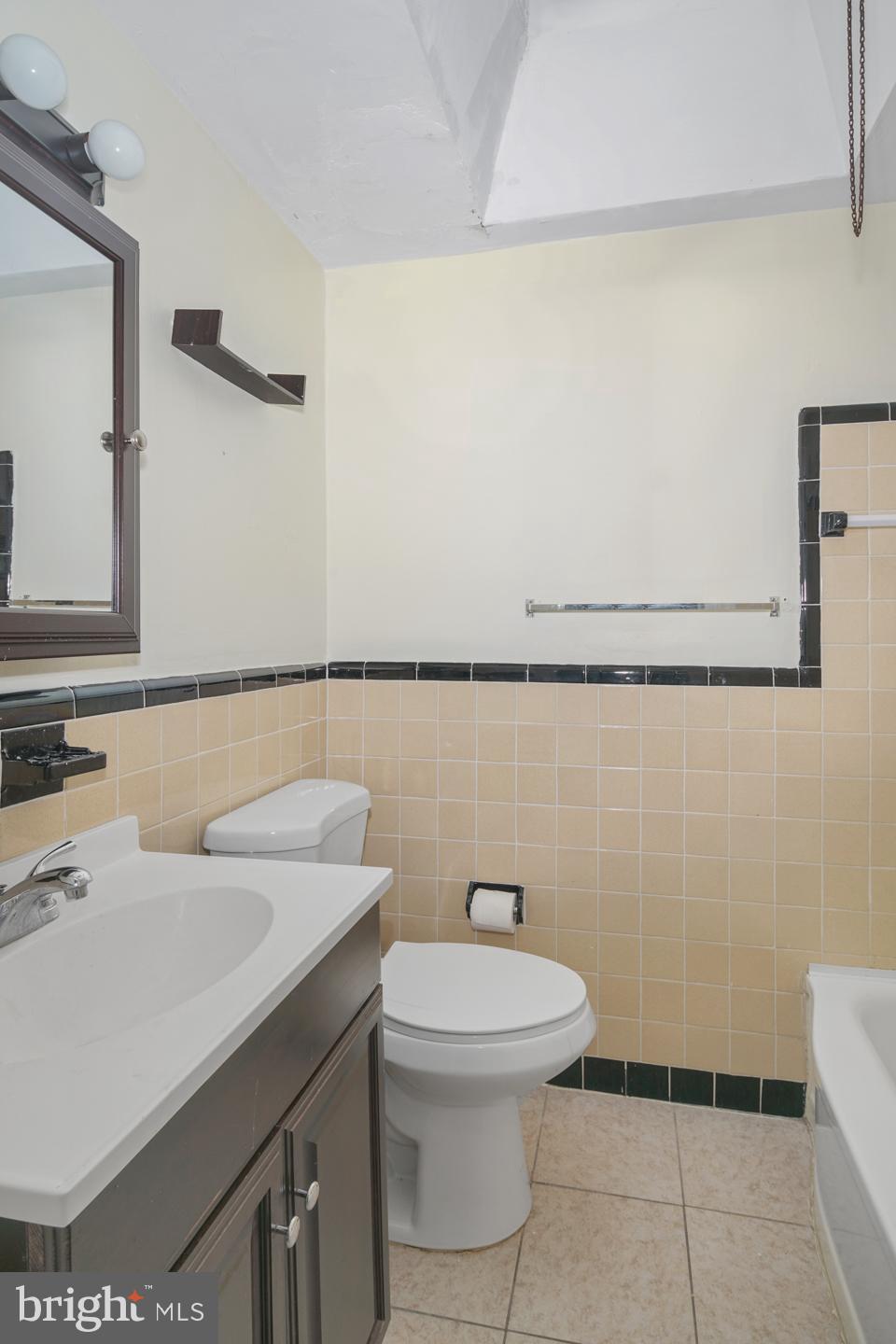 408 West 21st Street Chester, PA 19013 - Photo 17 of 22