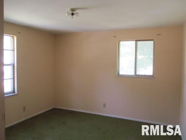 5000 West Woodfern Road Peoria, IL 61607 - Photo 9 of 21 Gallery Image 9