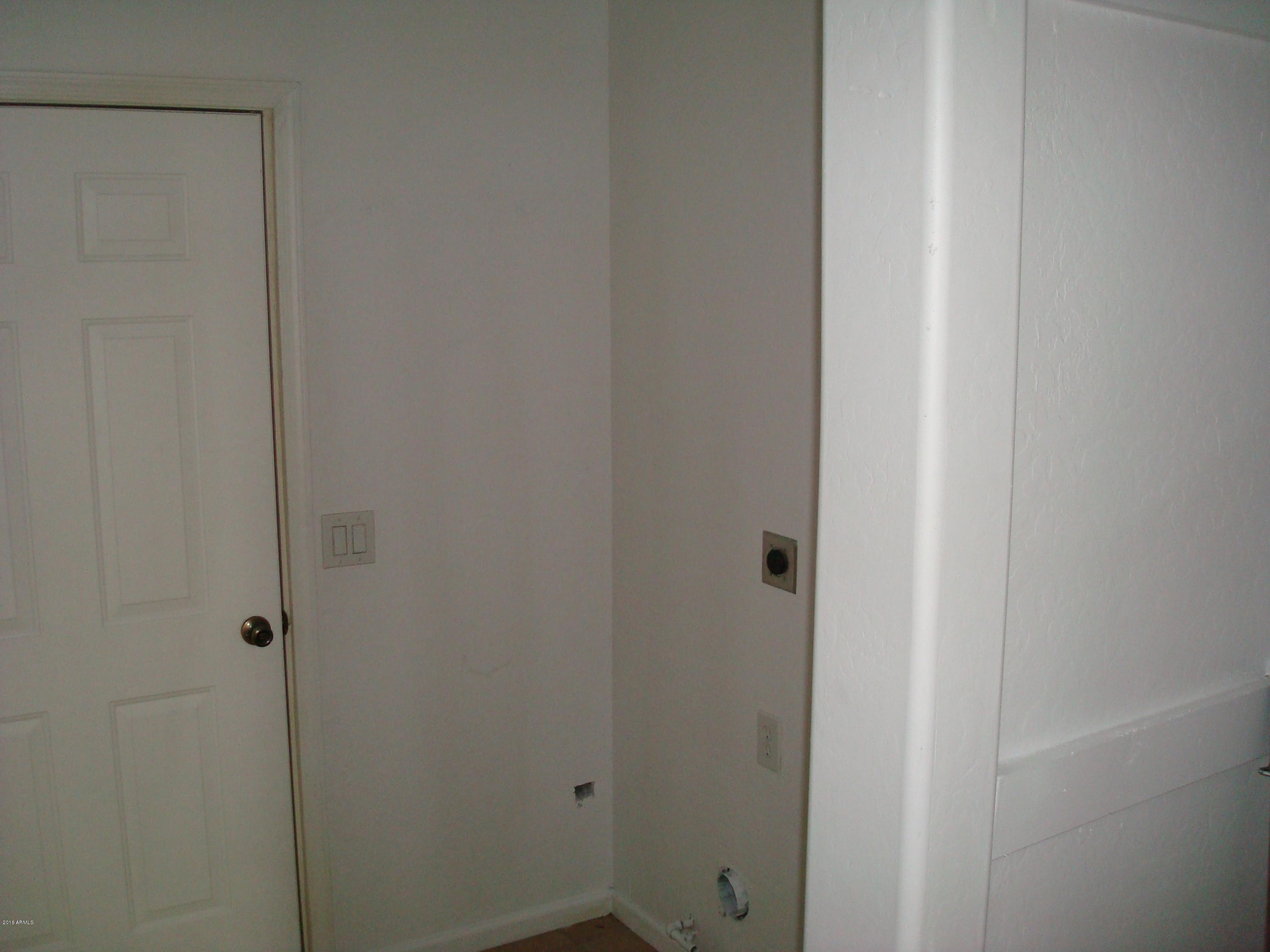 1346 West Roeser Road Phoenix, AZ 85041 - Photo 16 of 22 DSC02469