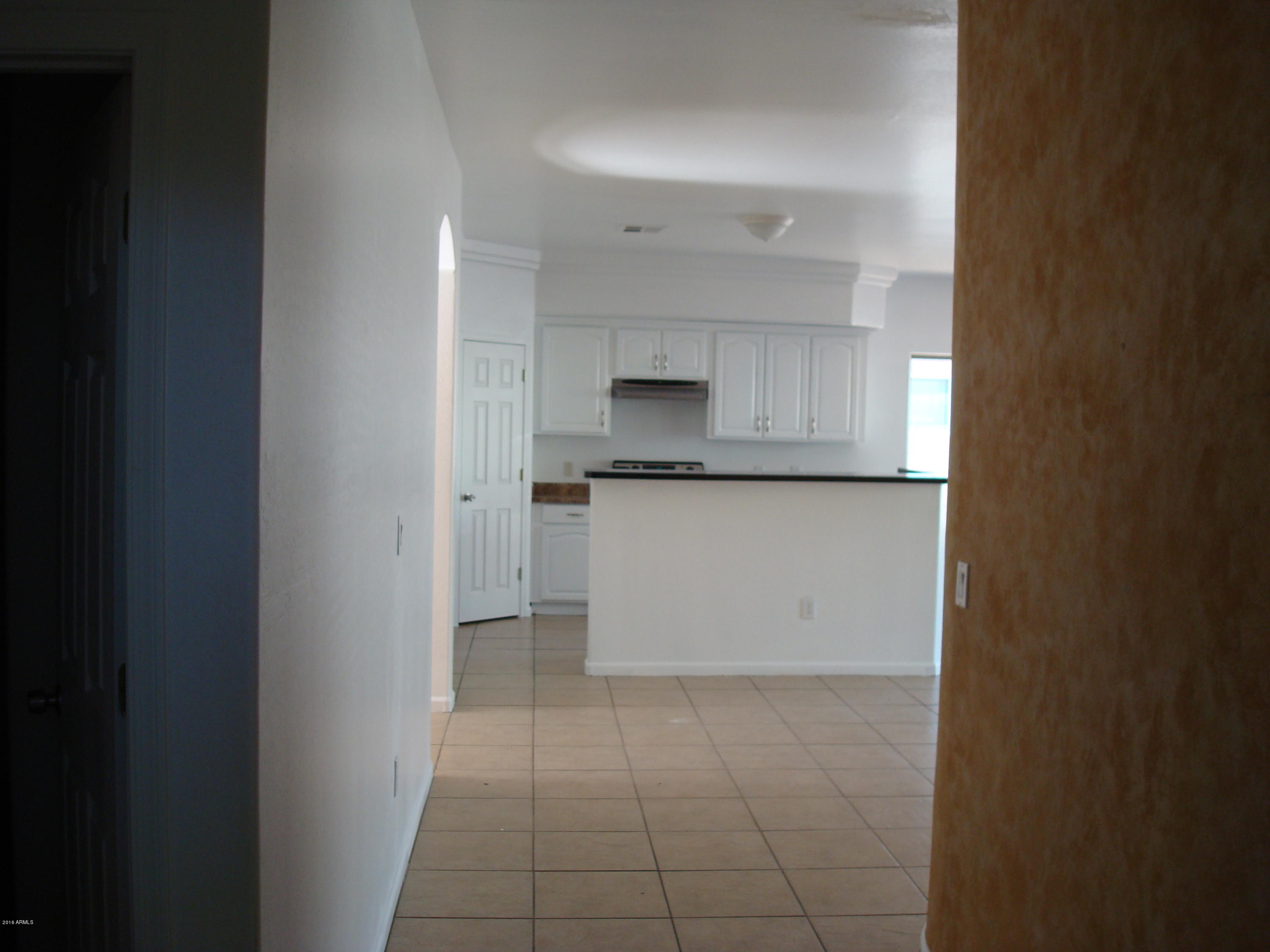 1346 West Roeser Road Phoenix, AZ 85041 - Photo 18 of 22 DSC02471