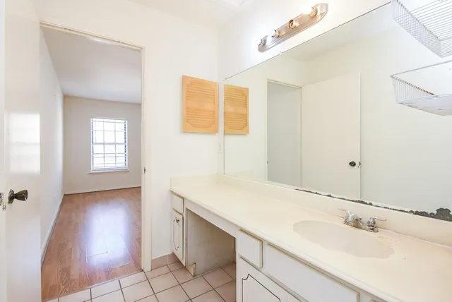 $1,550 | 4022 Belle Park Drive, Unit 4022, Houston, TX 77072