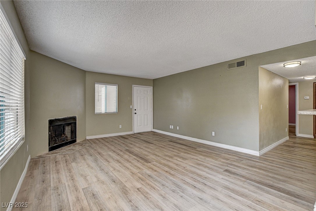 1575 West Warm Springs Road, Unit 413 Henderson, NV 89014 - Photo 5 of 46 Gallery Image 5