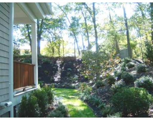 18 Ludwig Road, Unit 18 Needham, MA 02494 - Photo 12 of 16