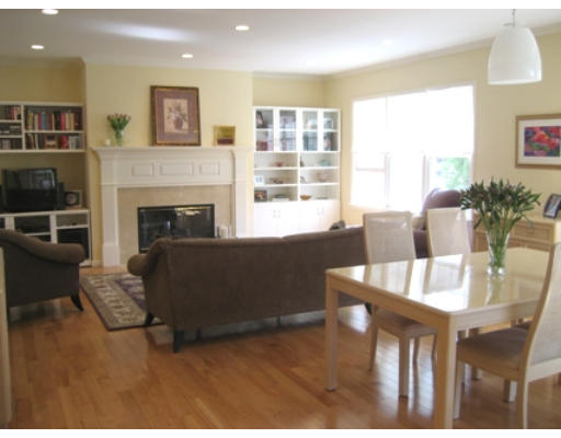 18 Ludwig Road, Unit 18 Needham, MA 02494 - Photo 3 of 16