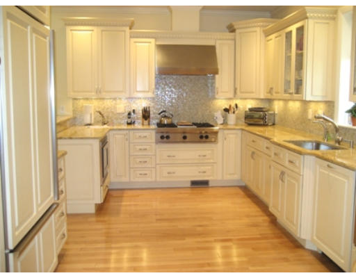 18 Ludwig Road, Unit 18 Needham, MA 02494 - Photo 5 of 16