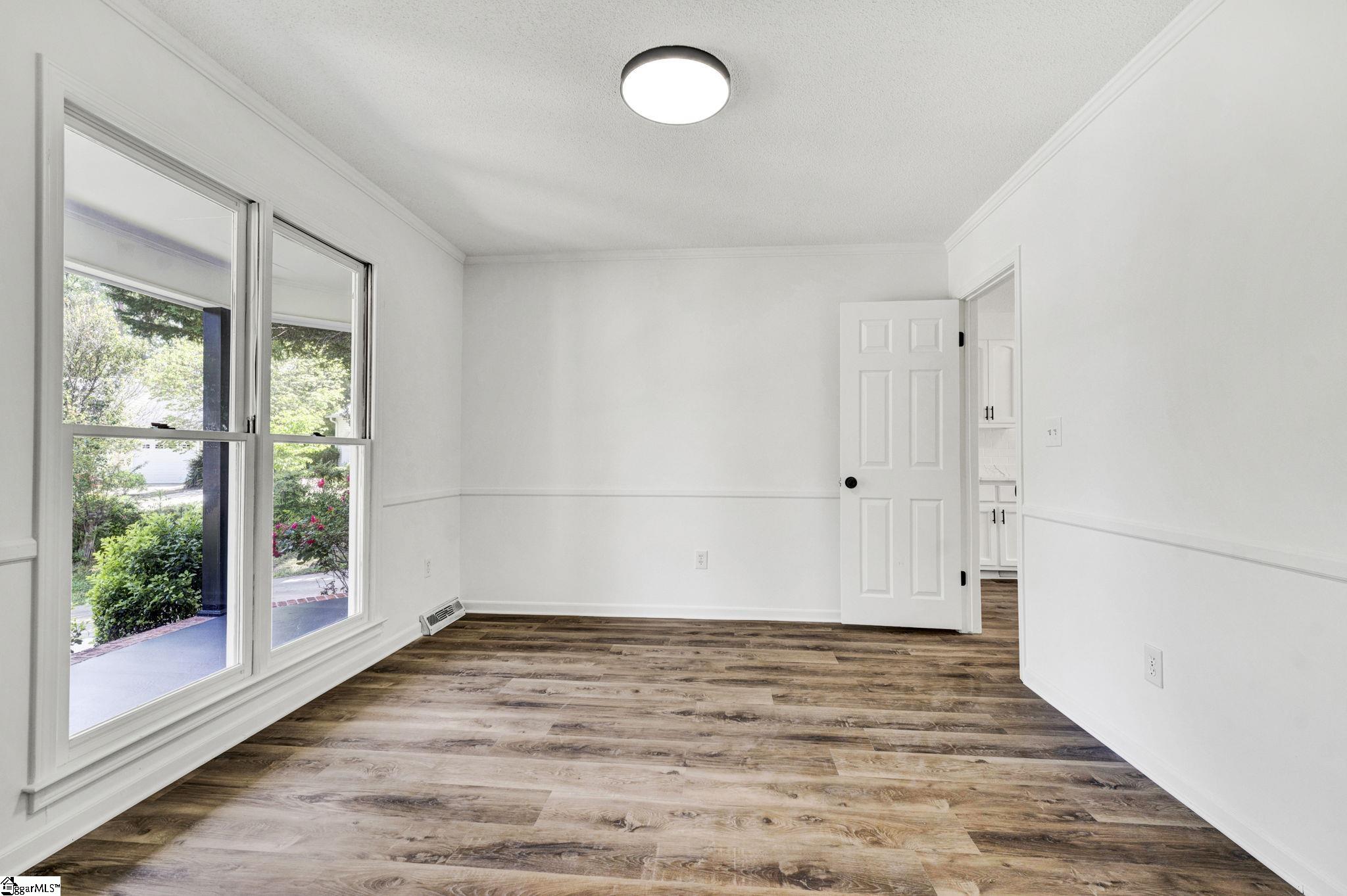 218 Spring View Lane Taylors, SC 29687 - Photo 8 of 36 Gallery Image 8