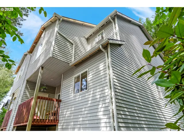 a view of outdoor space