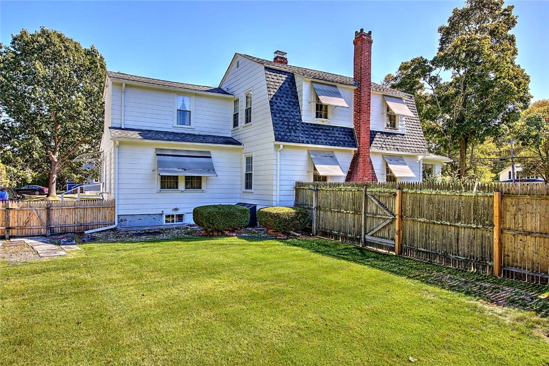 3383 West Shore Road Warwick, RI 02886 - Photo 39 of 46