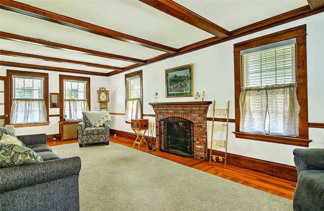 3383 West Shore Road Warwick, RI 02886 - Photo 8 of 46