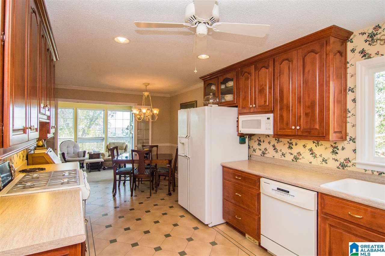 574 Shades Crest Road Birmingham, AL 35226 - Photo 14 of 48