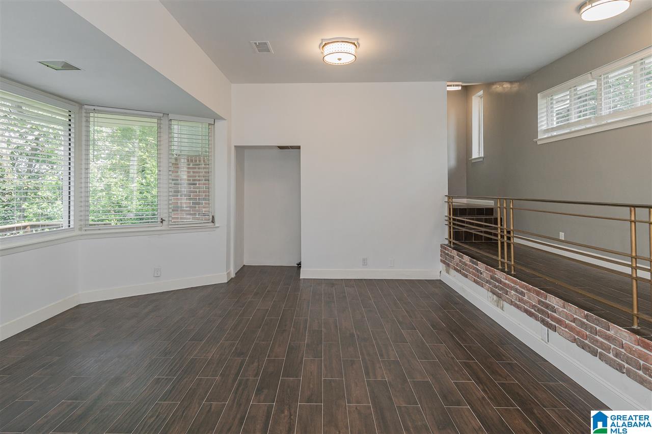 1320 Shades Crest Road Birmingham, AL 35226 - Photo 6 of 34