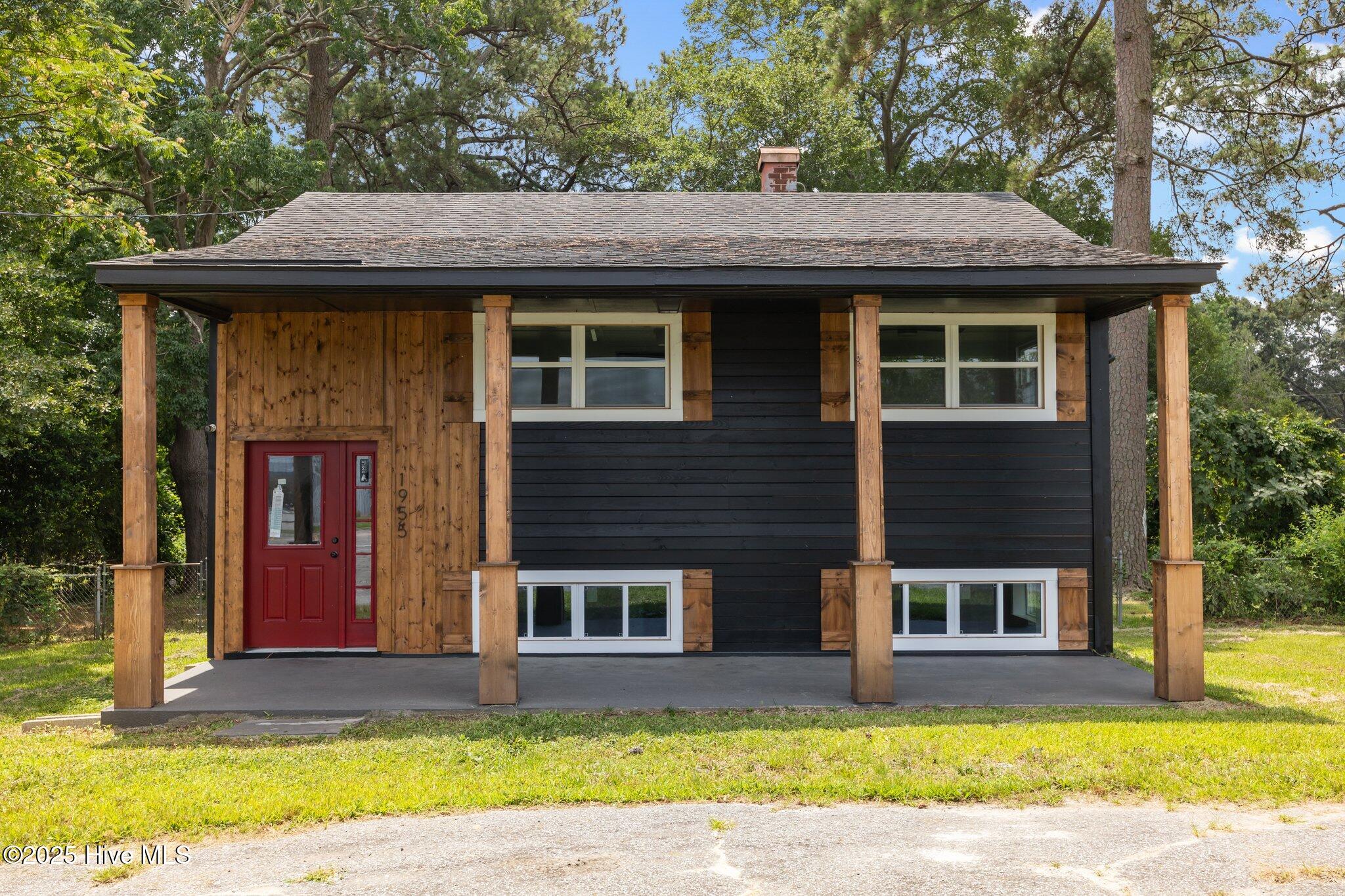 1955 Banks School Road Kinston, NC 28504 - Photo 1 of 45 1-web-or-mls-IMG_5439