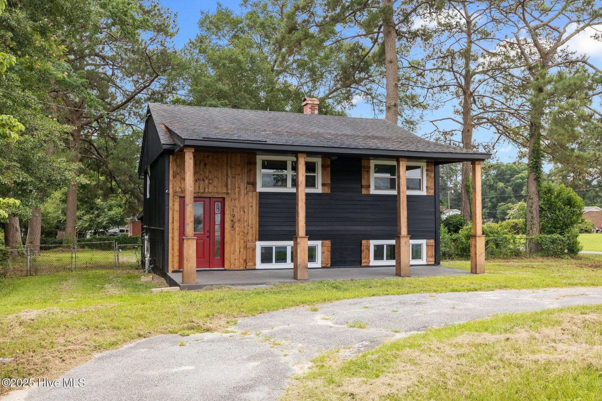 1955 Banks School Road Kinston, NC 28504 - Photo 2 of 45 2-web-or-mls-IMG_5436