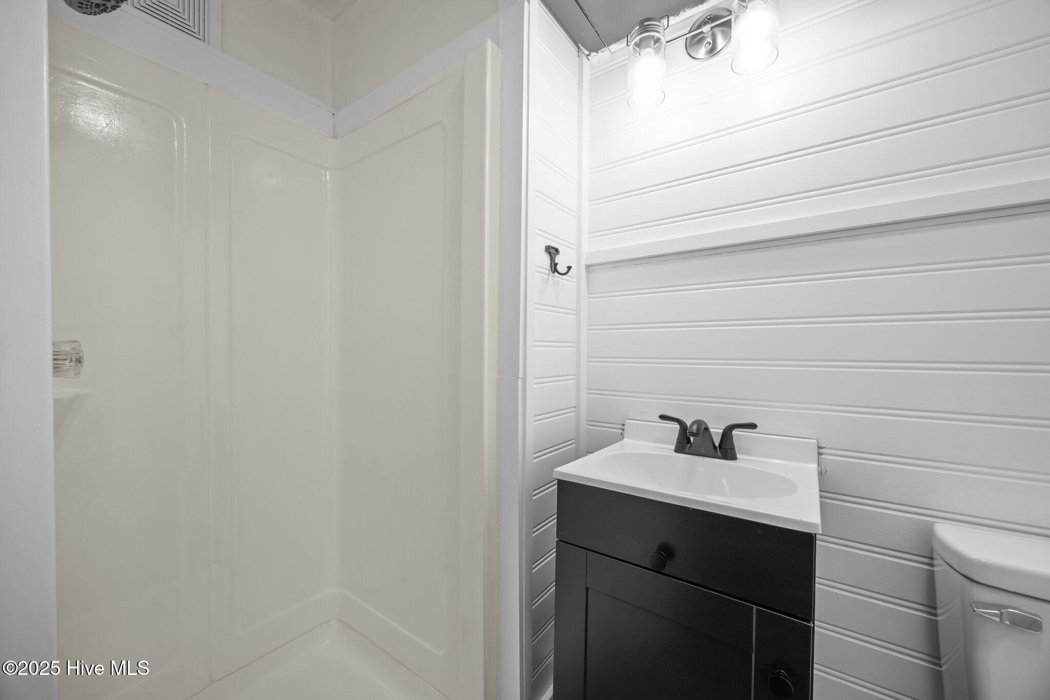 1955 Banks School Road Kinston, NC 28504 - Photo 27 of 45 31-web-or-mls-IMG_5399