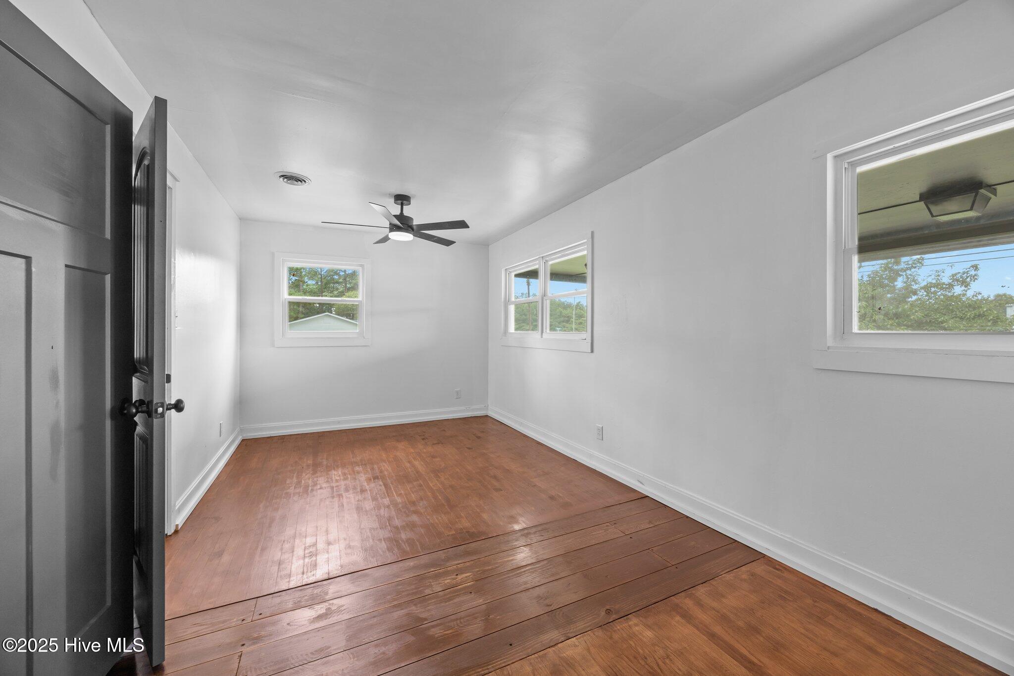 1955 Banks School Road Kinston, NC 28504 - Photo 31 of 45 35-web-or-mls-IMG_5411