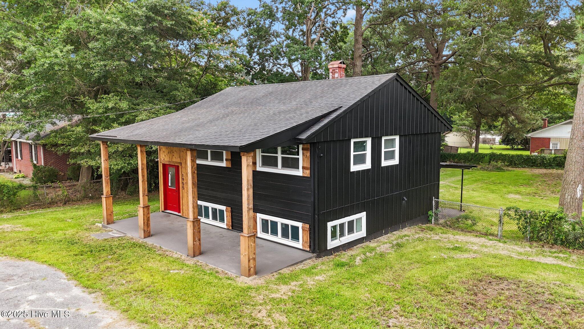 1955 Banks School Road Kinston, NC 28504 - Photo 5 of 45 5-web-or-mls-DJI_20250625123543_0650_D