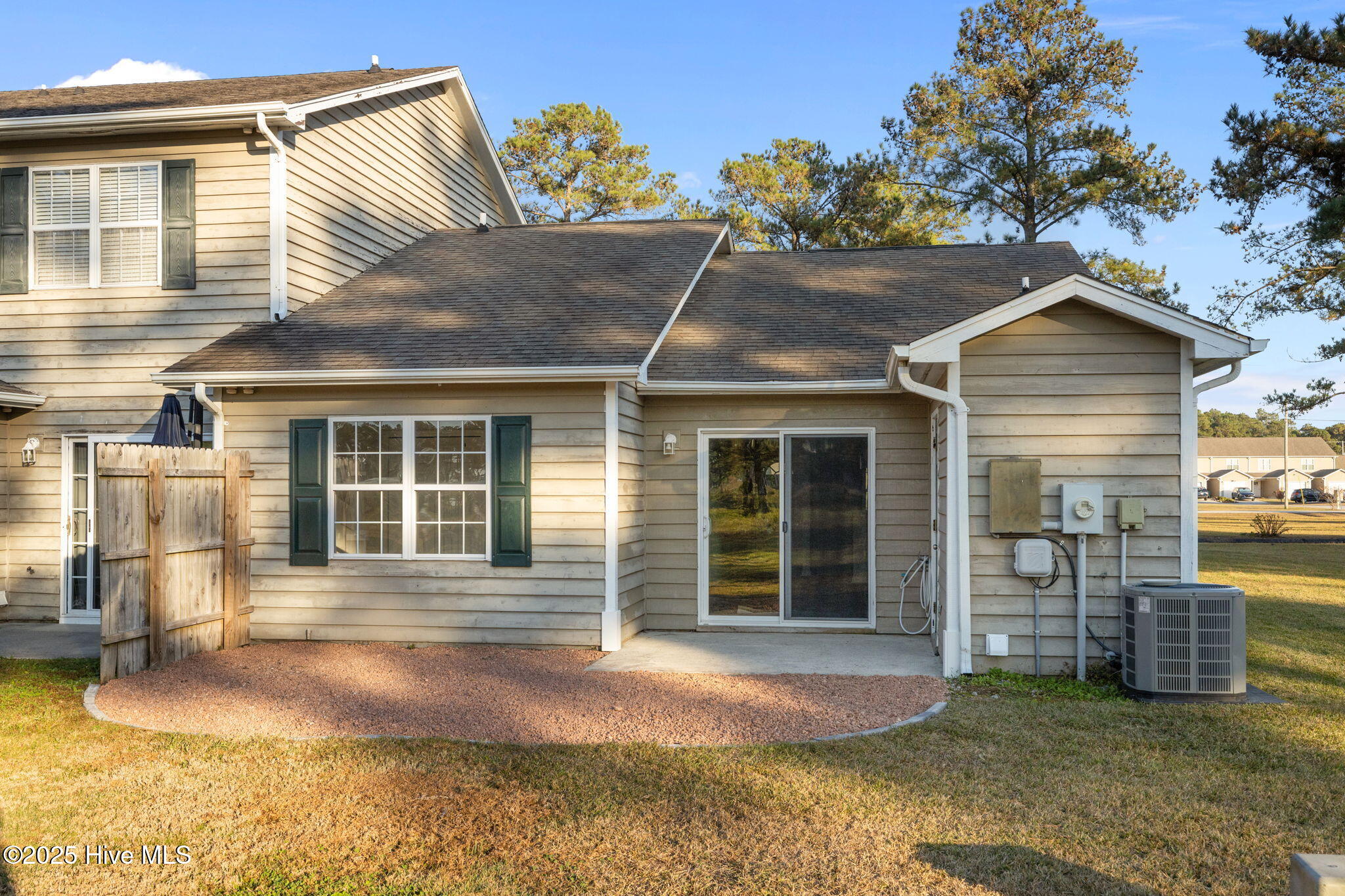 601 Peletier Loop Road, Unit K63 Peletier, NC 28584 - Photo 2 of 28 4-web-or-mls-1S3A5516