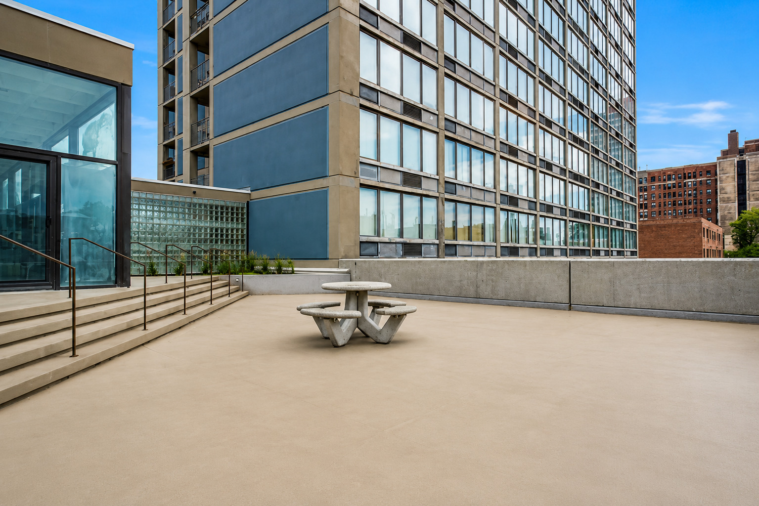 5320 North Sheridan Road, Unit 405 Chicago, IL 60640 - Photo 22 of 28 Gallery Image 22
