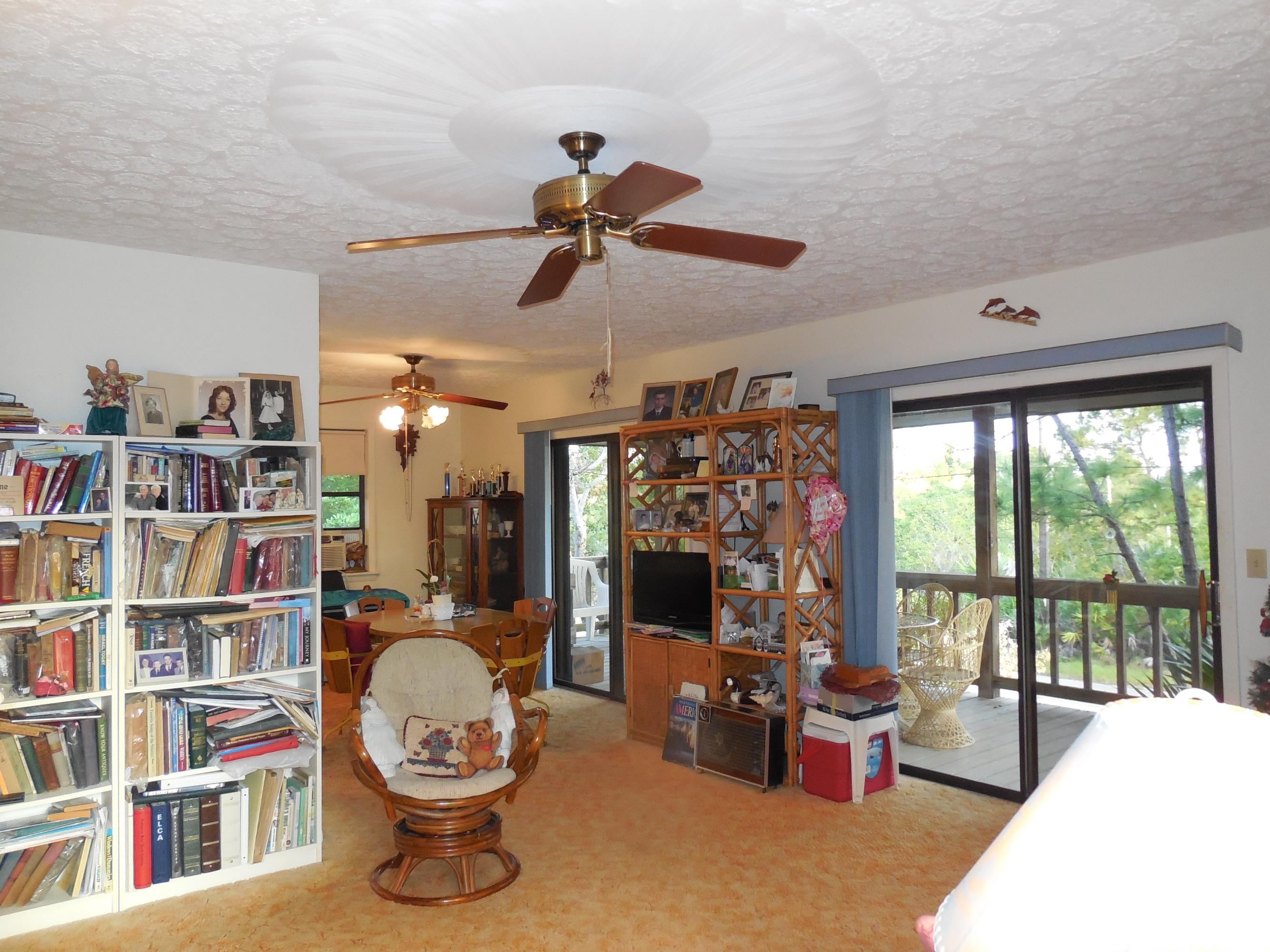 29830 Frostproof Road Big Pine Key, FL 33043 - Photo 8 of 23 Front door entrance view