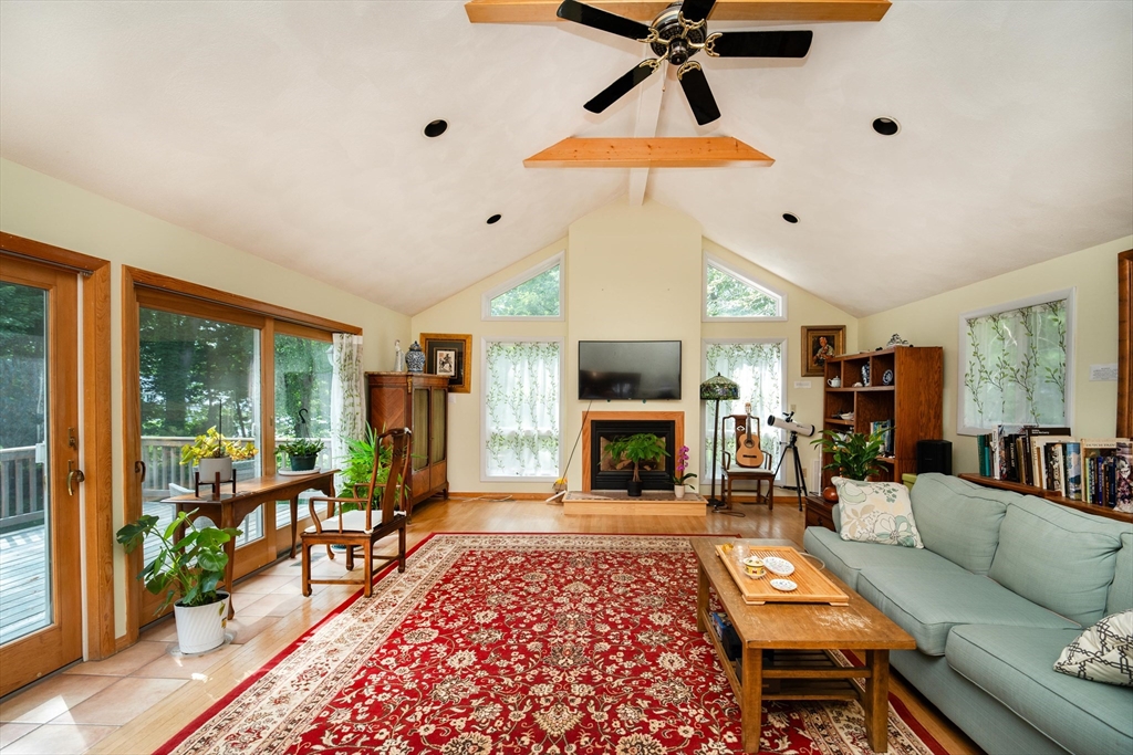 6 Tufts Road, Unit 6 Lexington, MA 02421 - Photo 8 of 24