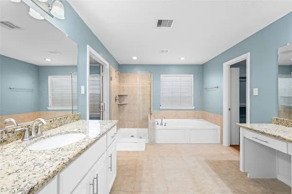 $2,700 | 3410 Skyline Village Drive, Houston, TX 77057