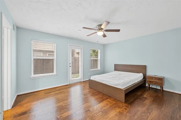 $2,700 | 3410 Skyline Village Drive, Houston, TX 77057