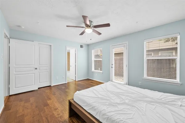 $2,700 | 3410 Skyline Village Drive, Houston, TX 77057