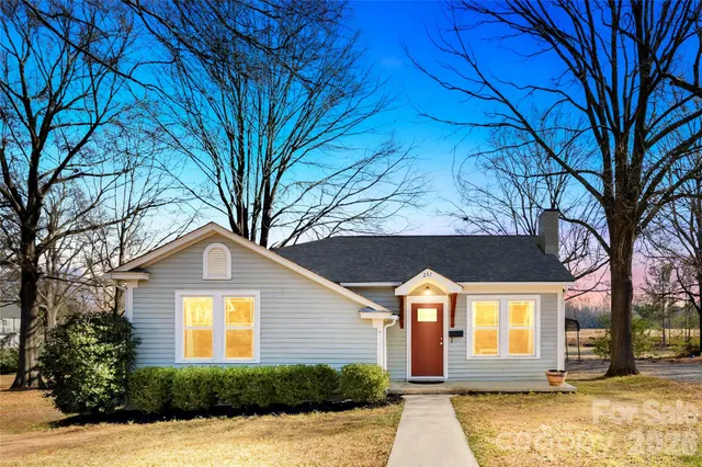 $260,000 | 217 Winburn Street, Monroe, NC 28112