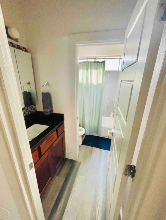 2307 East 2nd Street, Unit A Austin, TX 78702 - Photo 15 of 21