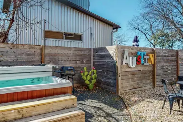 $850,000 | 2307 East 2nd Street, Unit A, Austin, TX 78702