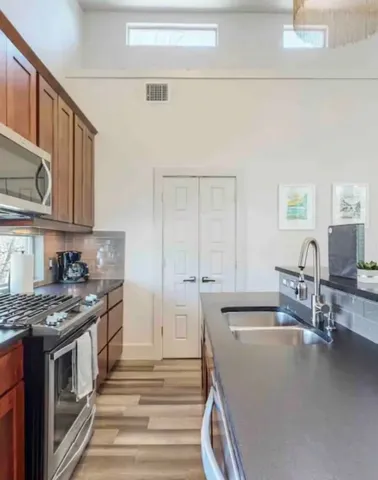 $850,000 | 2307 East 2nd Street, Unit A, Austin, TX 78702