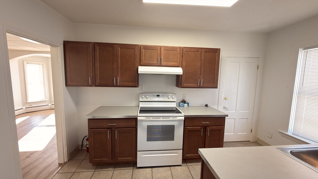 29 South Street, Unit 2 Northborough, MA 01532 - Photo 2 of 19