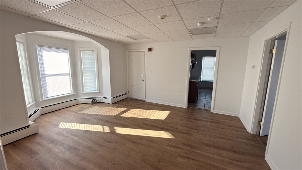 29 South Street, Unit 2 Northborough, MA 01532 - Photo 9 of 19