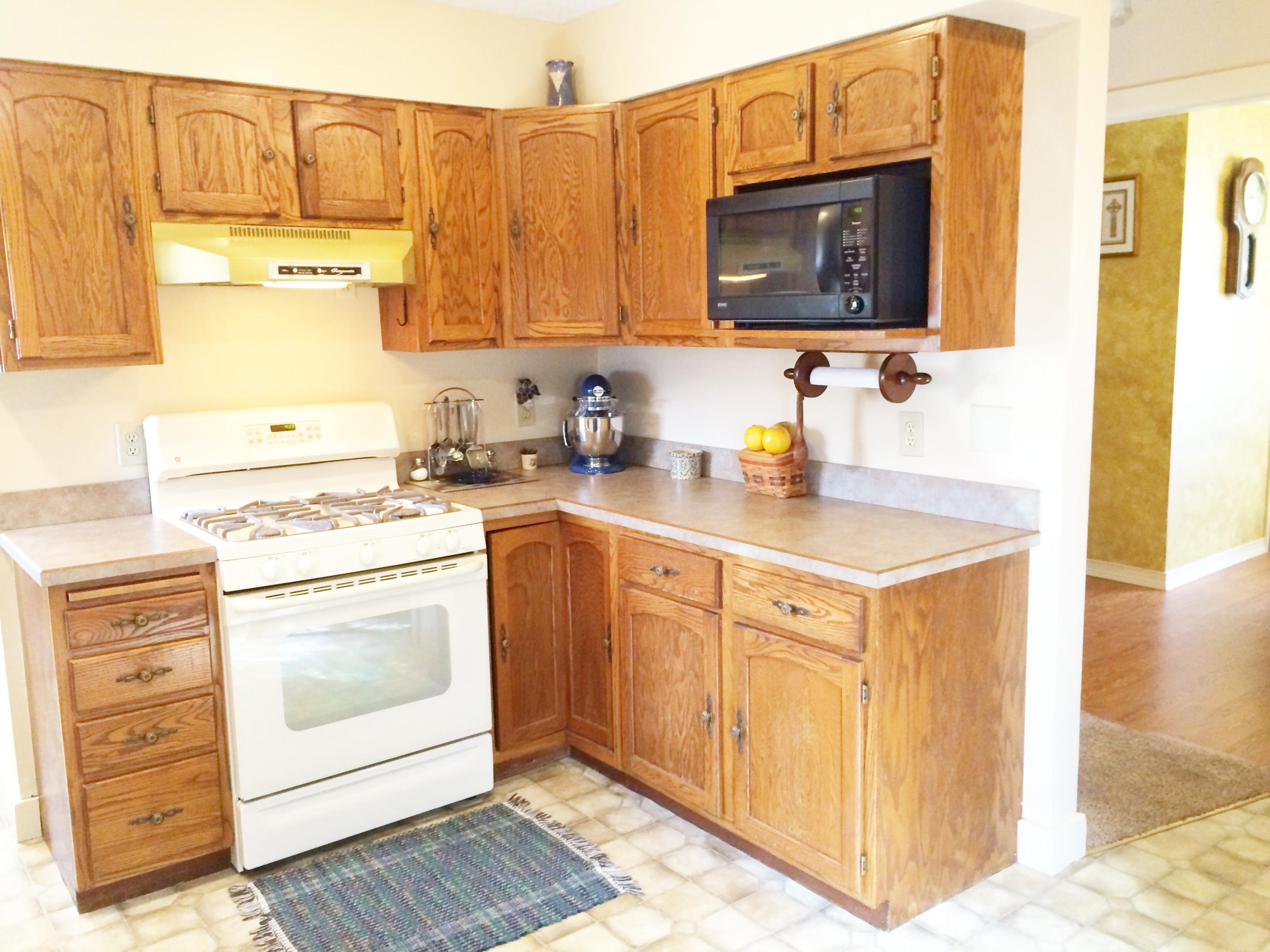677 Sharon Valley Road Newark, OH 43055 - Photo 3 of 24 Gallery Image 3