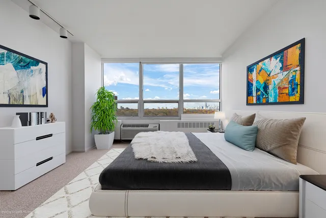 $399,000 | 4800 South Chicago Beach Drive, Unit 100102, Chicago, IL 60615