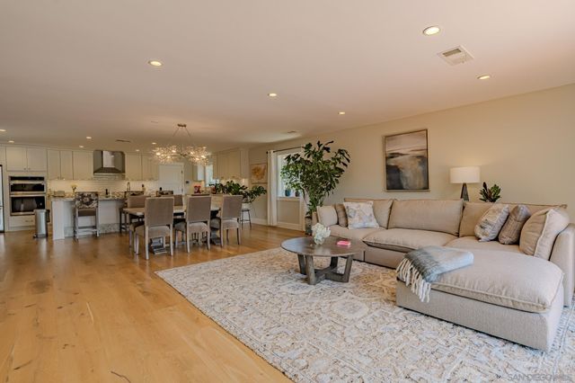 $2,775,000 | 2826 Palomino Circle, La Jolla, CA 92037