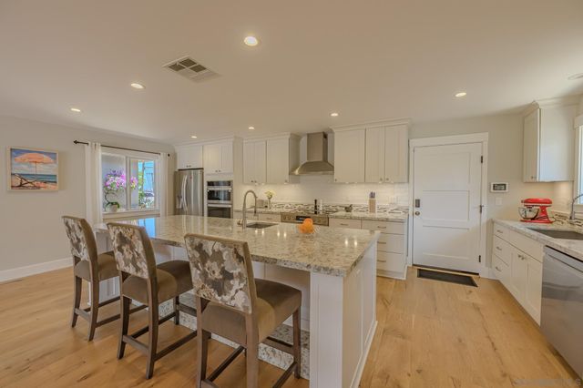 $2,775,000 | 2826 Palomino Circle, La Jolla, CA 92037