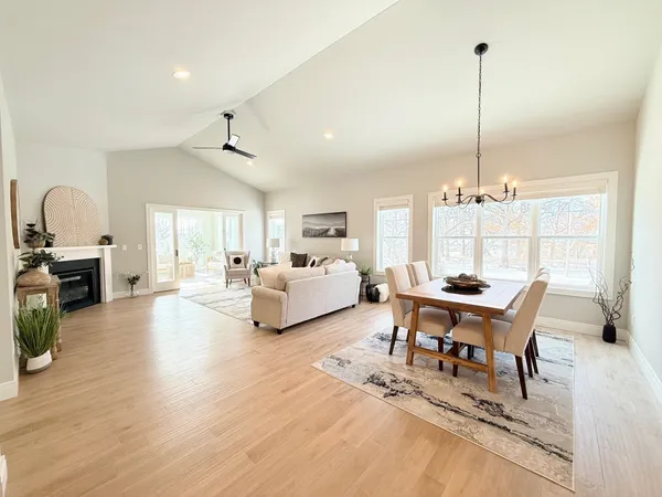 $729,900 | Unit 1 Deer Hollow, DeForest, WI 53532