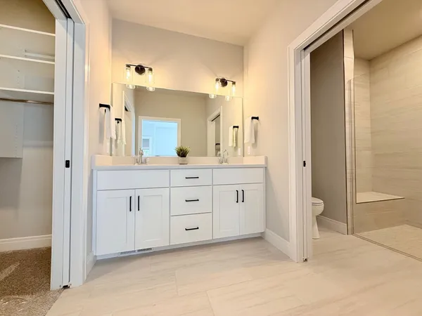 $729,900 | Unit 1 Deer Hollow, DeForest, WI 53532