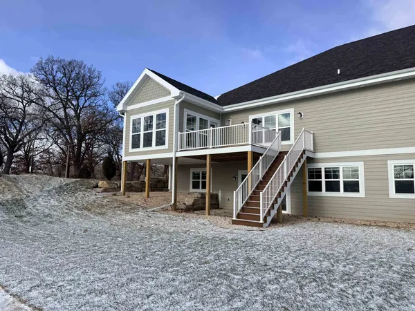 $729,900 | Unit 1 Deer Hollow, DeForest, WI 53532