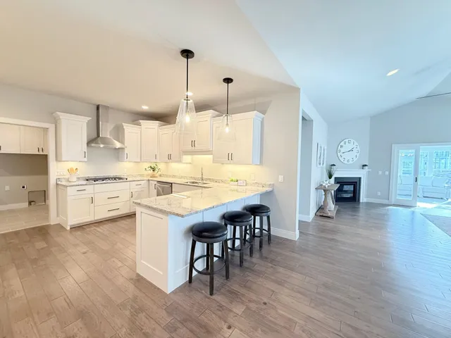 $729,900 | Unit 1 Deer Hollow, DeForest, WI 53532