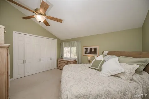 $389,900 | 812 Paquerette Court, Manchester, MO 63021