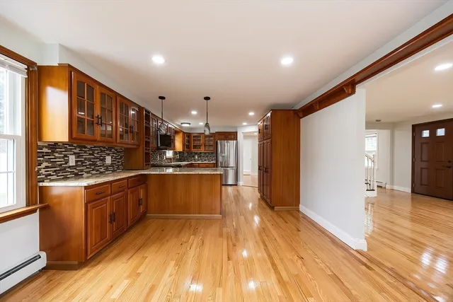 $749,900 | 116 George Street, North Attleboro, MA 02760