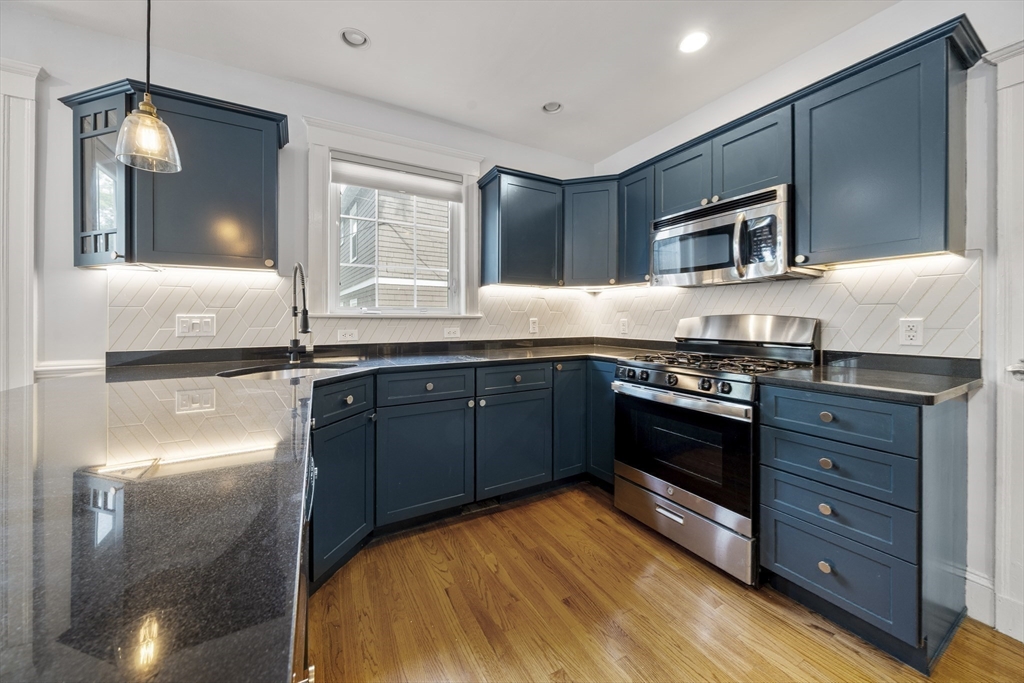 772 Centre Street, Unit 2 Boston, MA 02130 - Photo 9 of 36