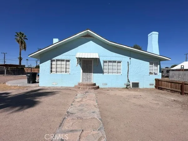 $325,000 | 155 North 3rd Street, Unit 1, Blythe, CA 92225